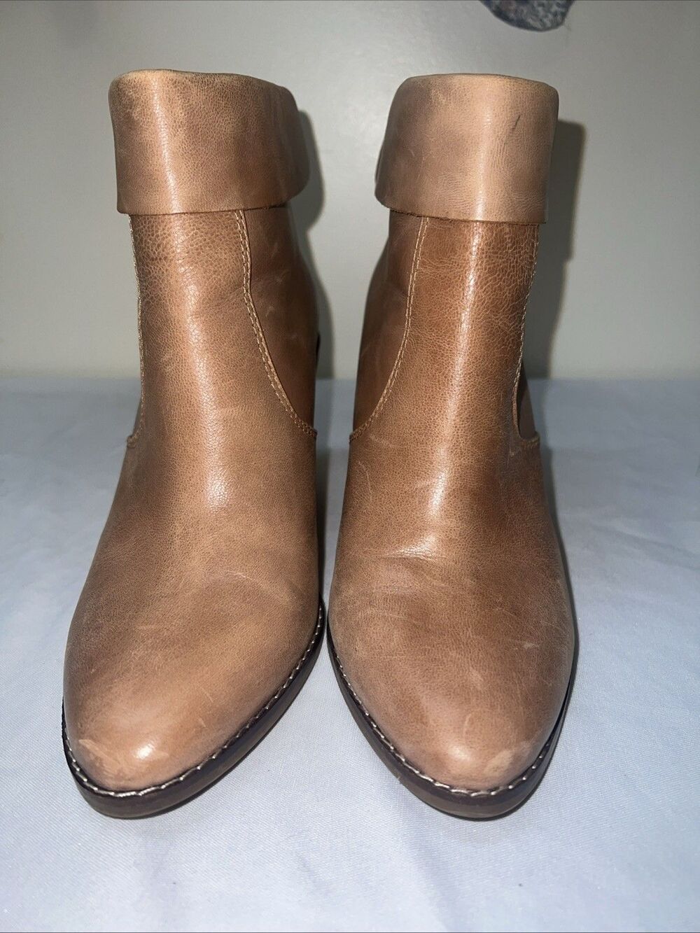 LUCKY BRAND Women's 8.5M / 39 Tan Leather Zip Ankle Boots Cuff 3" Heel - Picture 1 of 8